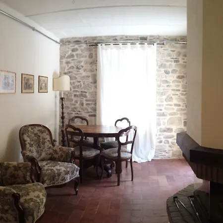 Piccolo Borgo *